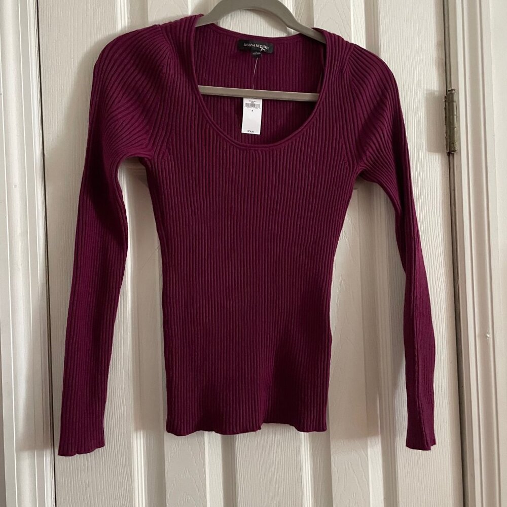Banana Republic Super Soft Aubergine Scoopneck Sweater